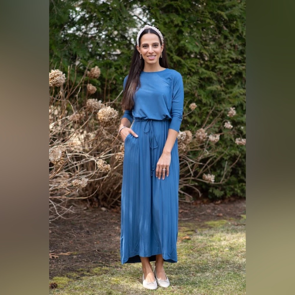 NWT Forever Maxi in Slate